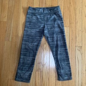 Girls Champion cropped leggings